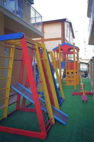 Гостевой дом Аргус Витязево 4-х местный номер ‘’Стандарт’’ без балкона-23