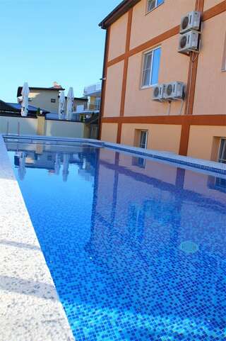 Гостевой дом Аргус Витязево 4-х местный номер ‘’Стандарт’’ без балкона-25