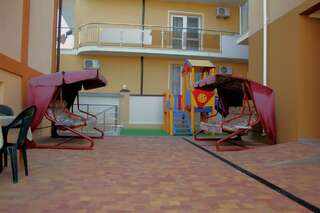 Гостевой дом Аргус Витязево 3-х местный ‘’Стандарт’’ без балкона-24