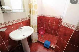 Гостевой дом Аргус Витязево 3-х местный ‘’Стандарт’’ без балкона-10