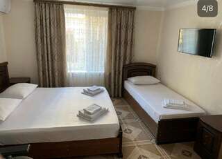 Гостевой дом Аргус Витязево 4-х местный номер ‘’Стандарт’’ без балкона-12